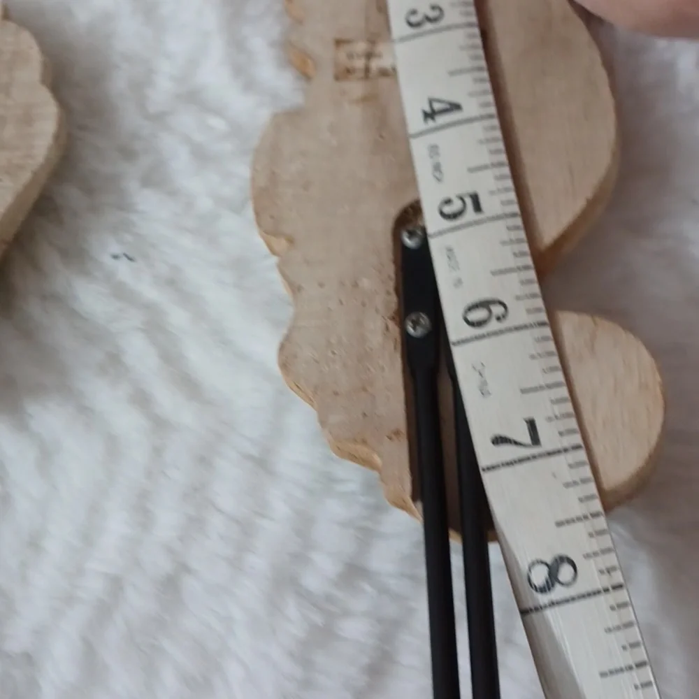 Beach Home Wooden Seahorse & Shell Hooks
